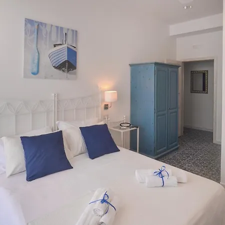 La Caravella 3*