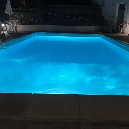 Hotel La Caravella 3*