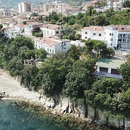 La Caravella