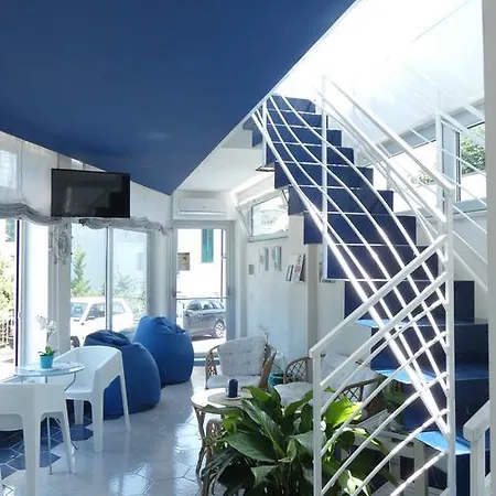 Hotel La Caravella 3*